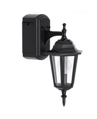 REVERSIBLE WALL LANTERN WITH BUILT-IN ELECTRICAL OUTLET (GFCI)